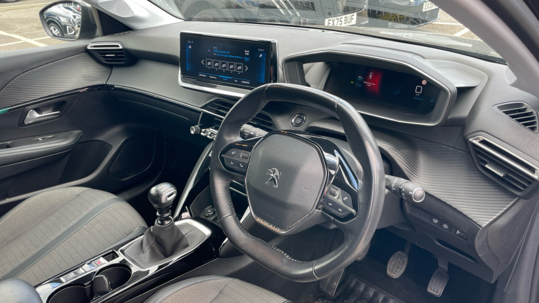 Peugeot 208 1.2 PureTech 100 Allure Premium 5dr Petrol Hatchback